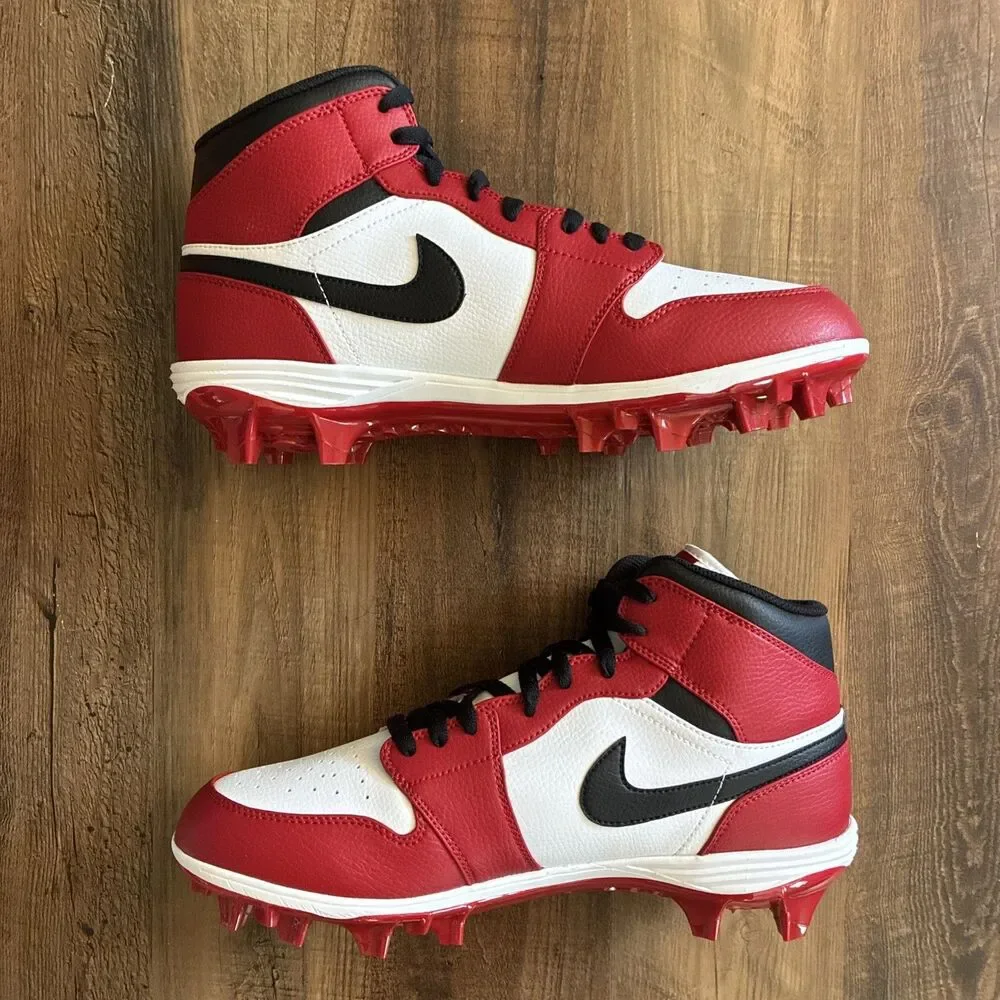 Nike Air Jordan 1 Retro Mid TD Size 11 Chicago Red Football Cleats FJ6805-106